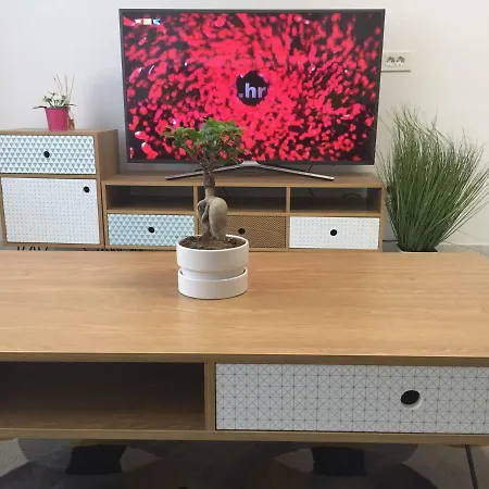 Columbus Apartment
